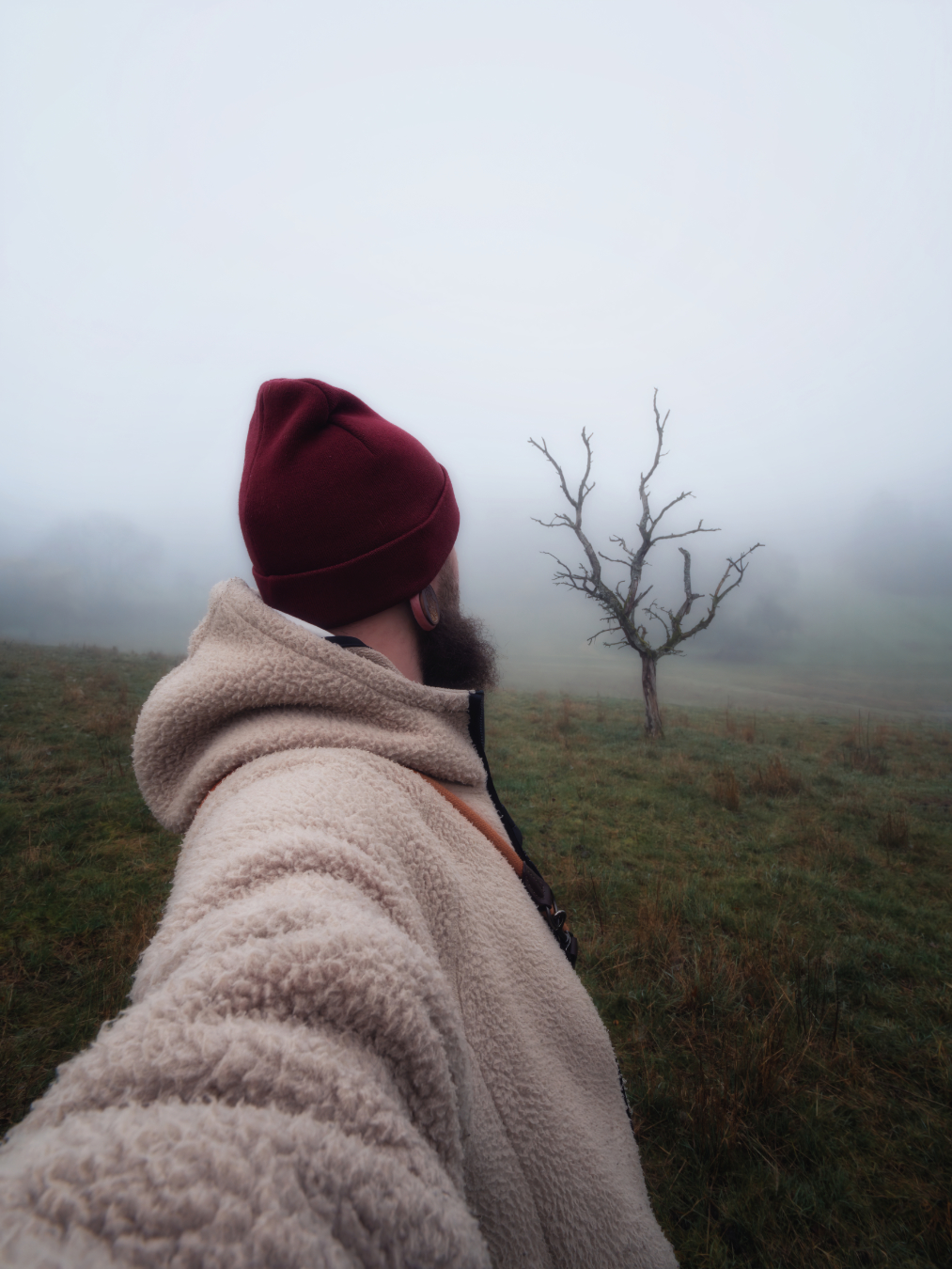Porträt des Fotografen im Nebel